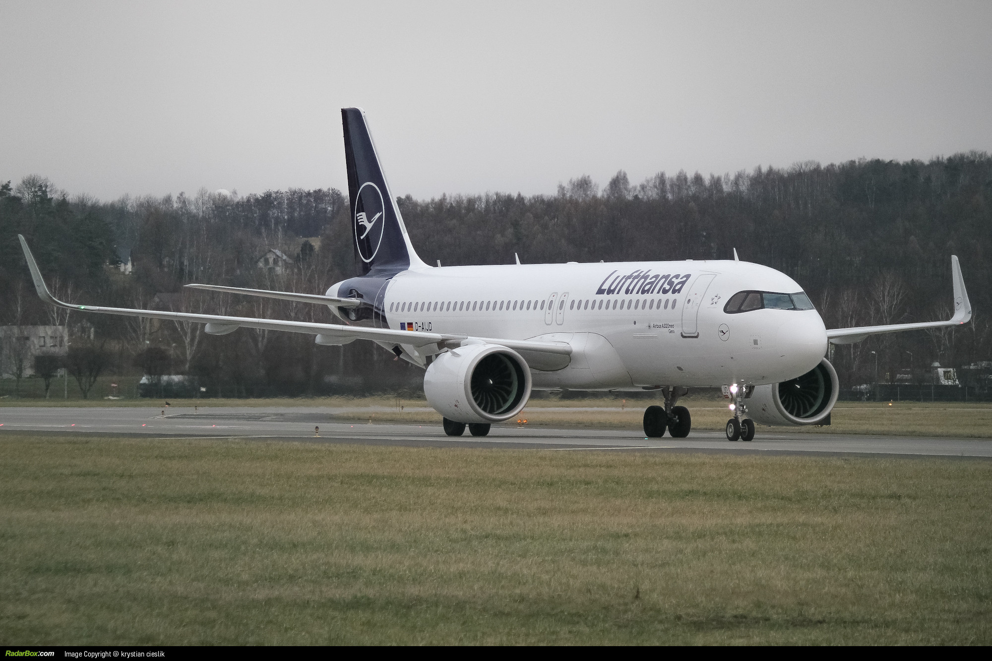 Photo Gallery - Aircraft D-AIJD Photo - AirNav Radar - Global Flight ...