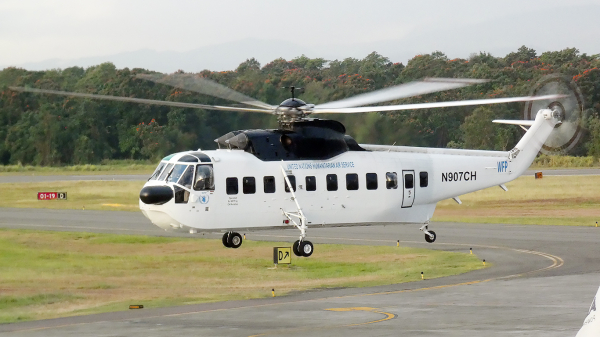 Photo Gallery - Aircraft N907CH Photo - AirNav Radar - Global Flight ...