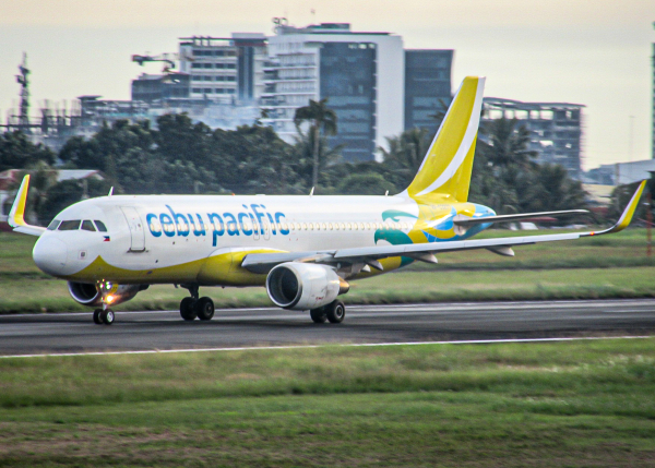 Photo Gallery - Airport RPMD Photo - AirNav Radar - Global Flight ...