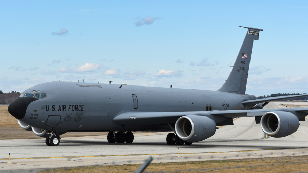 60-0313 - K35R - Boeing KC-135R Stratotanker - AirNav Radar Flight Tracker