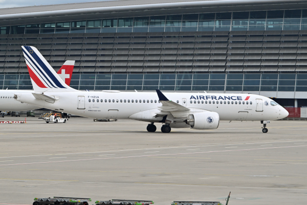 photo-gallery-aircraft-f-hzua-photo-airnav-radar-global-flight