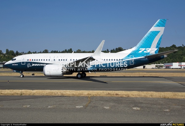 N7201S - B37M - Boeing 737-7 - Boeing Commercial Airplane Group ...
